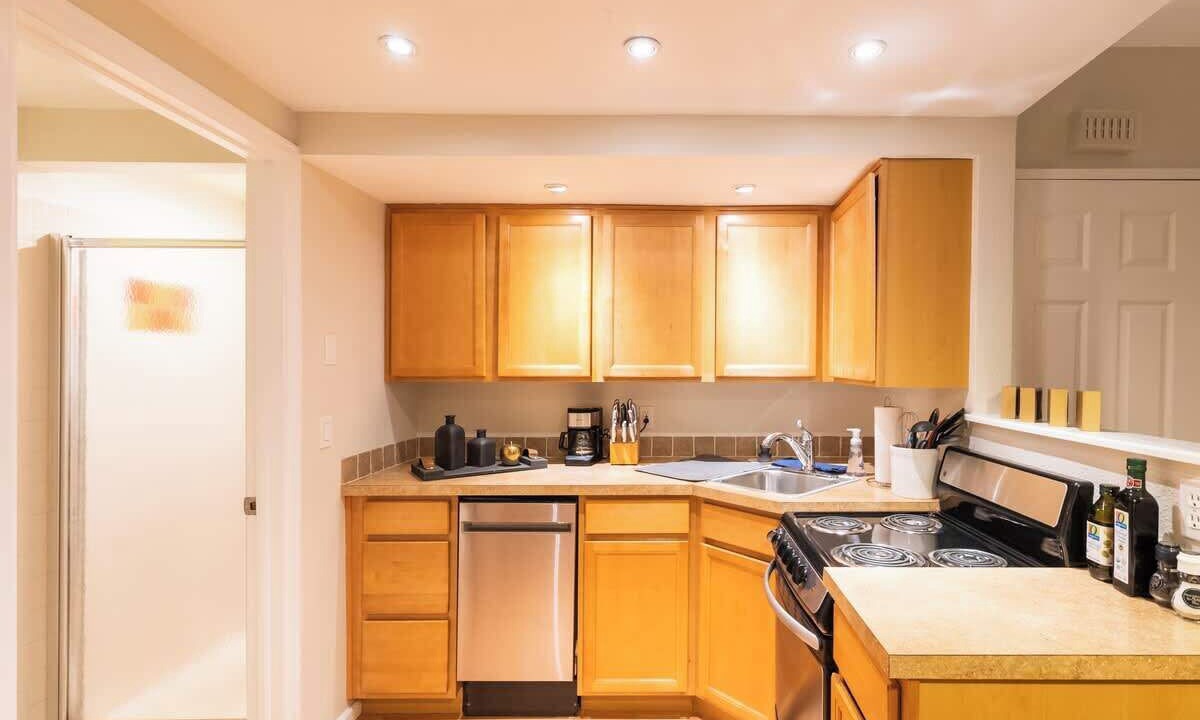 Photo of Kitchen in Five Points