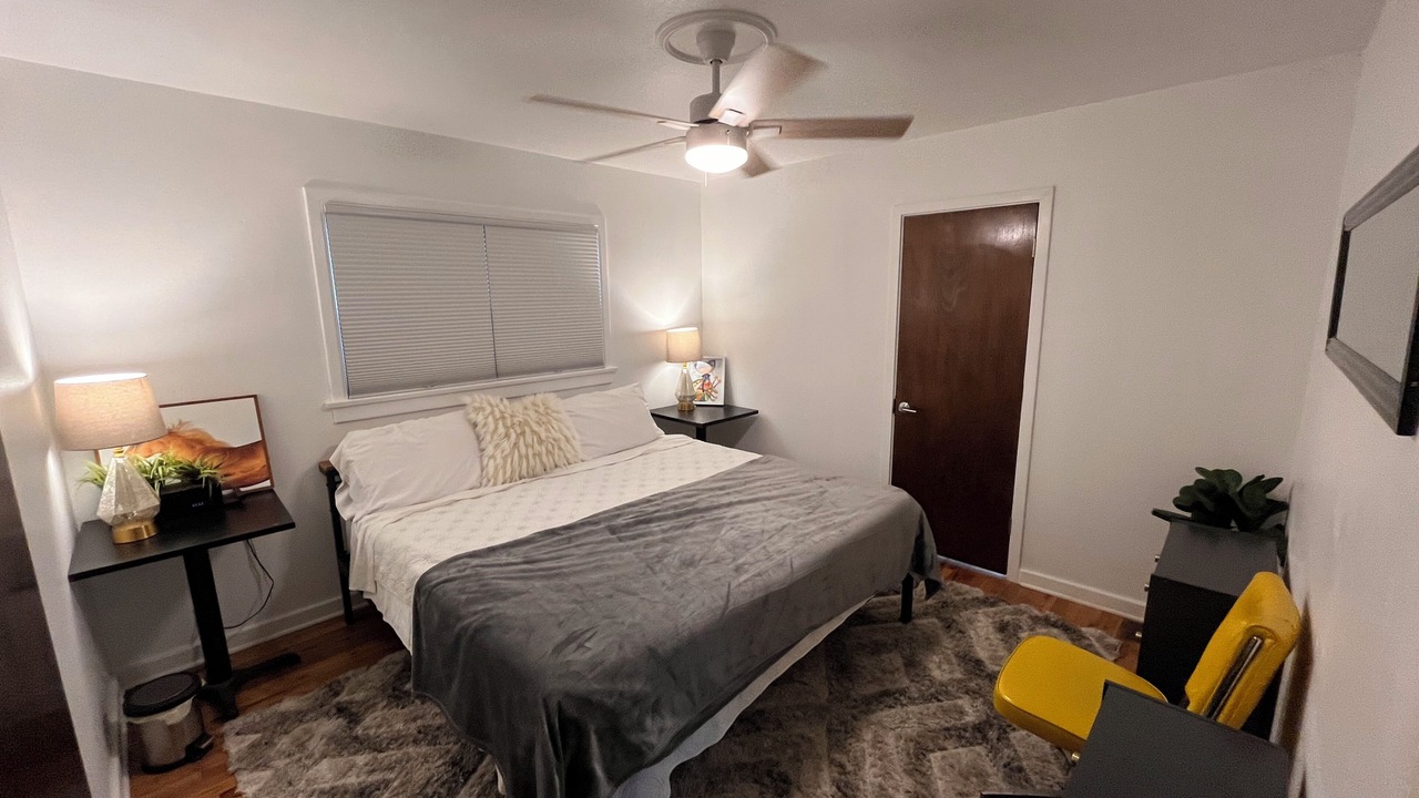 Photo of Bedroom in Hanna Farm Neighbors