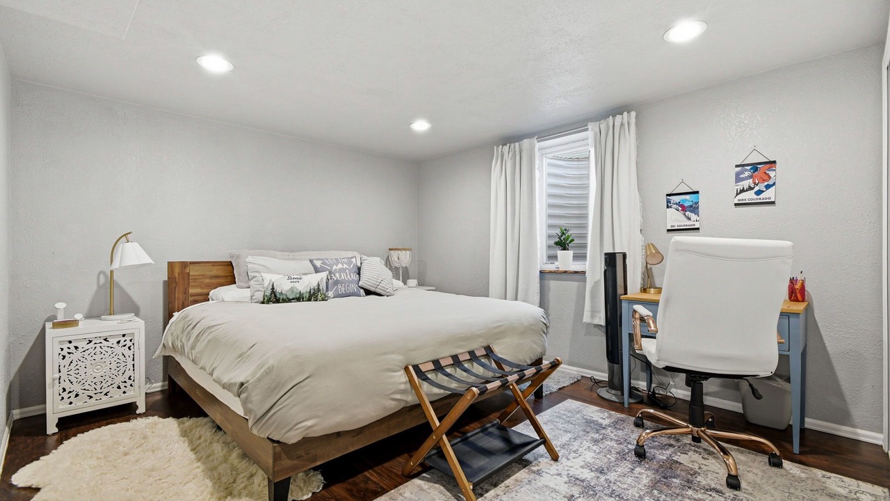 Photo of Bedroom in Lakewood