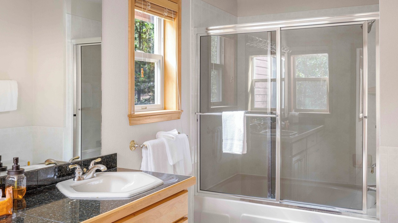 Photo of Bathroom in Breckenridge Heights