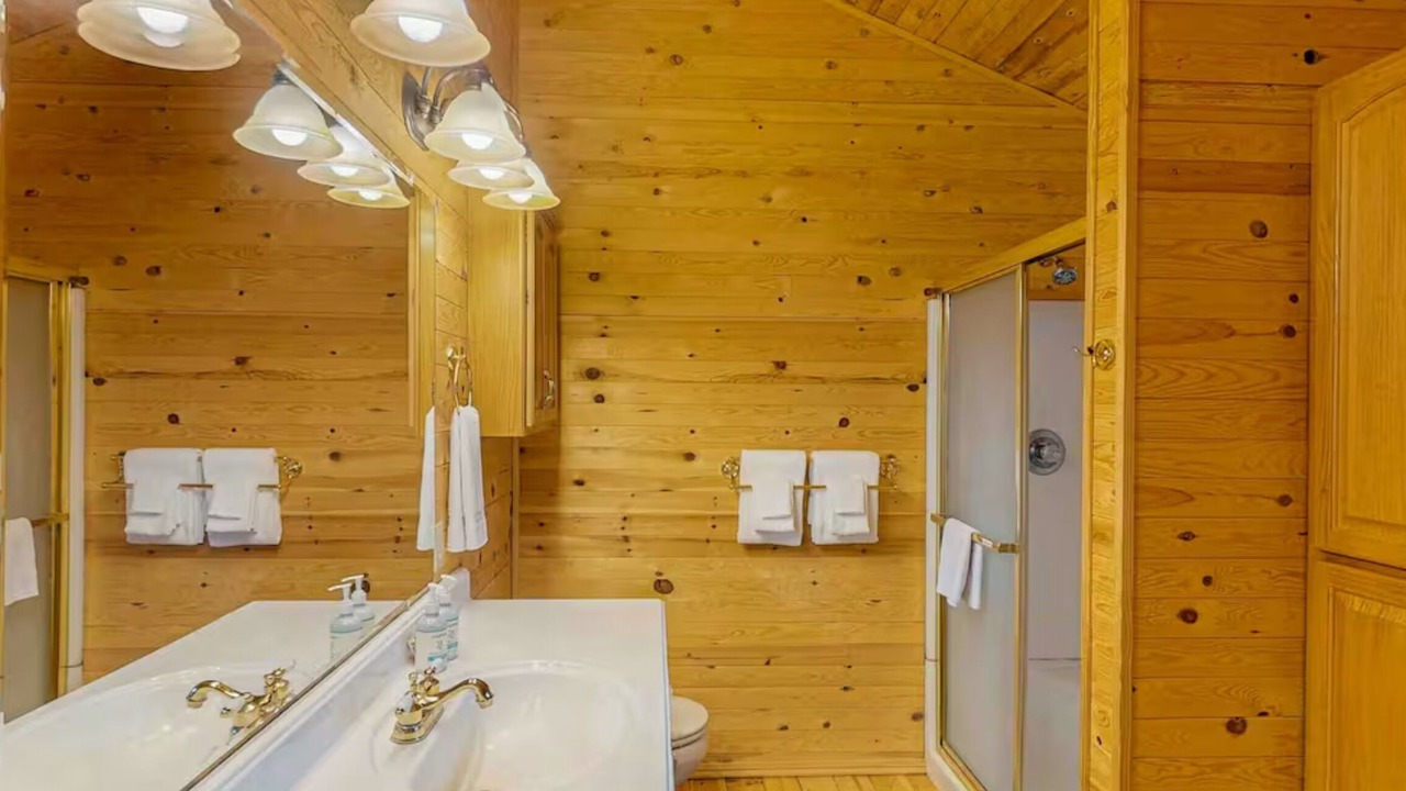 Photo of Bathroom in South Fork