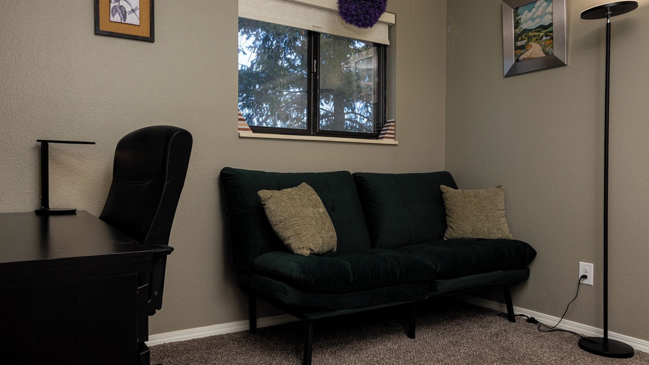 Photo of Livingroom in Englewood