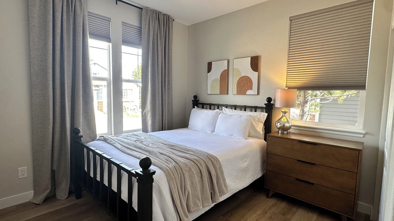 Photo of Bedroom in Southridge