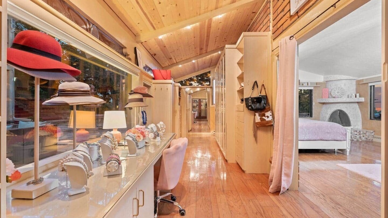 Photo of Bedroom in Golden
