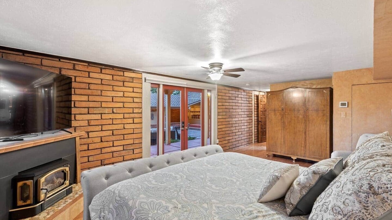 Photo of Bedroom in Golden