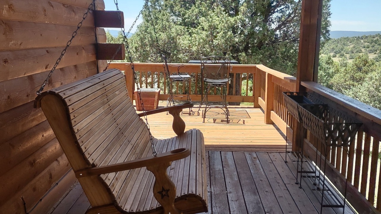 Photo of Patio Balcony in Los Ojos