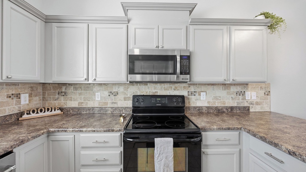 Photo of Kitchen in Security-Widefield