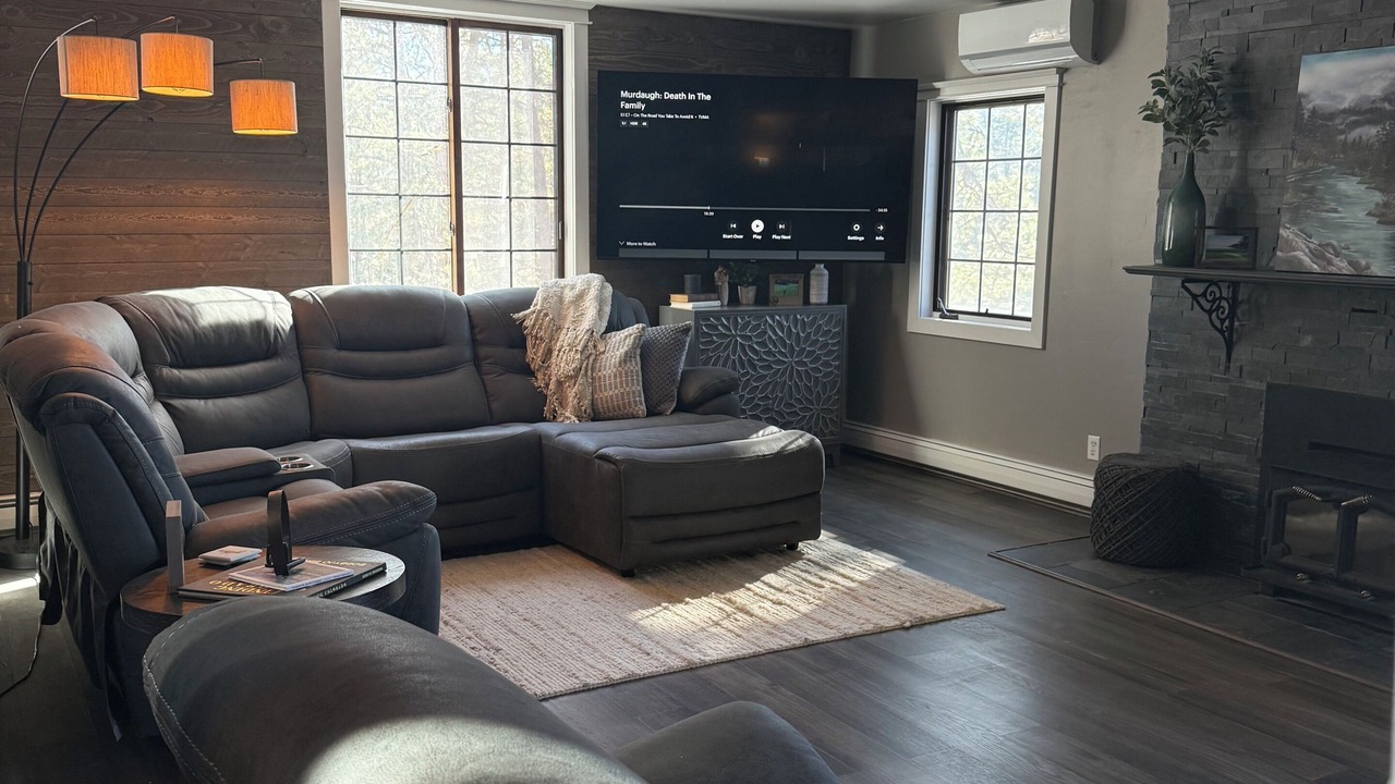 Photo of Bedroom in Evergreen Meadows
