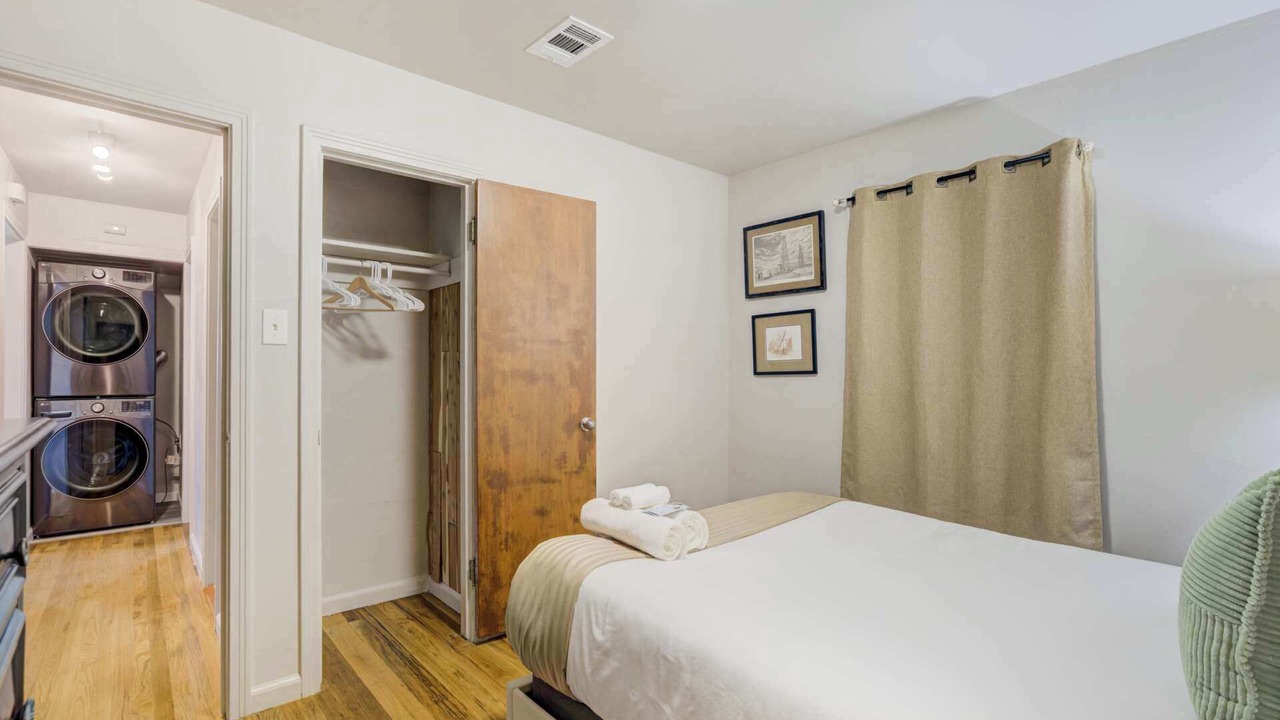 Photo of Bedroom in Broadmoor
