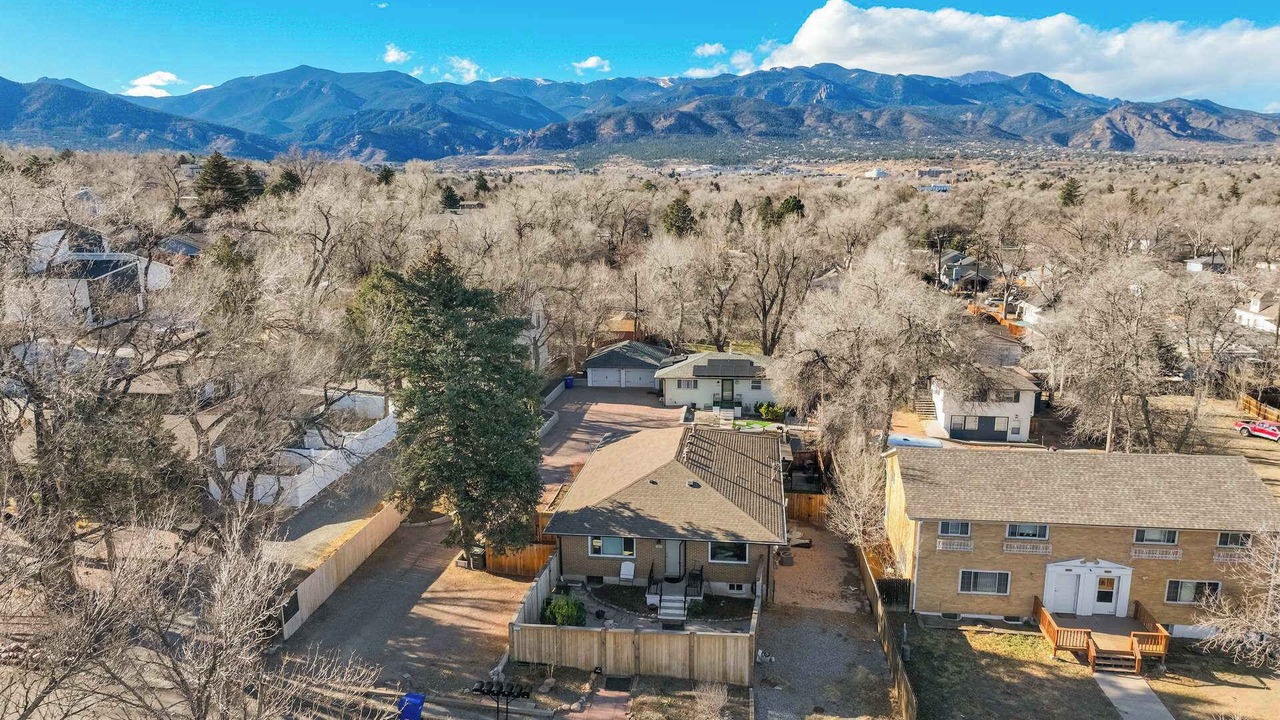 Photo of Outdoor in Broadmoor