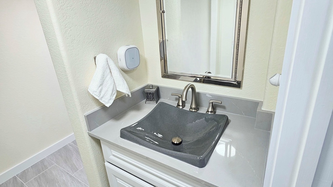 Photo of Bathroom in Dupont