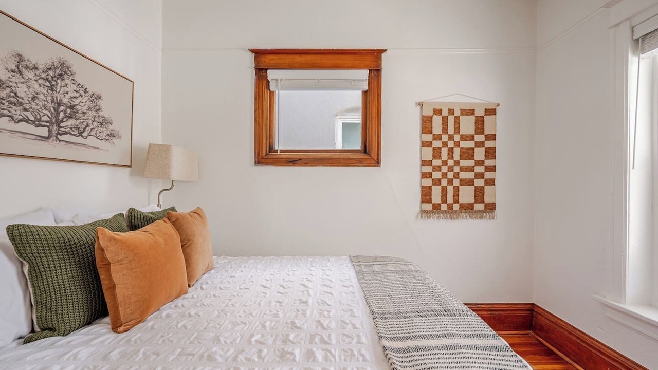 Photo of Bedroom in Sunnyside