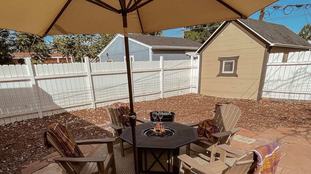 Photo of Outdoor in Sunnyside
