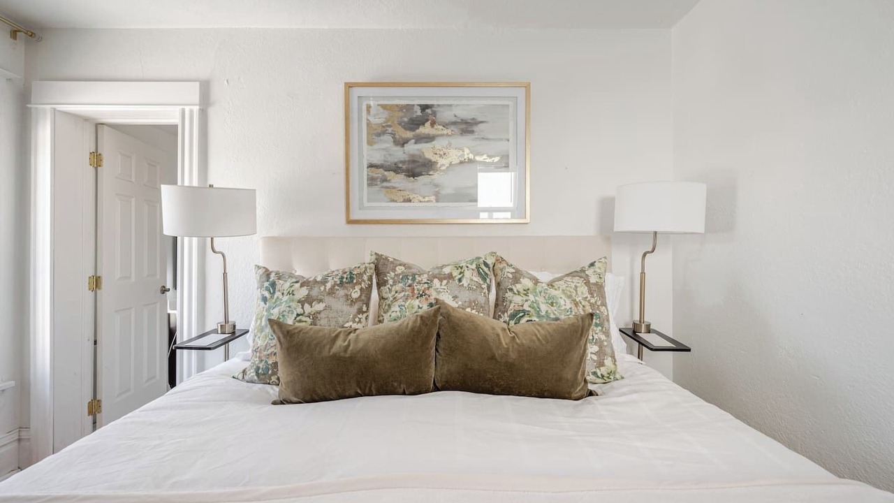 Photo of Bedroom in Sunnyside