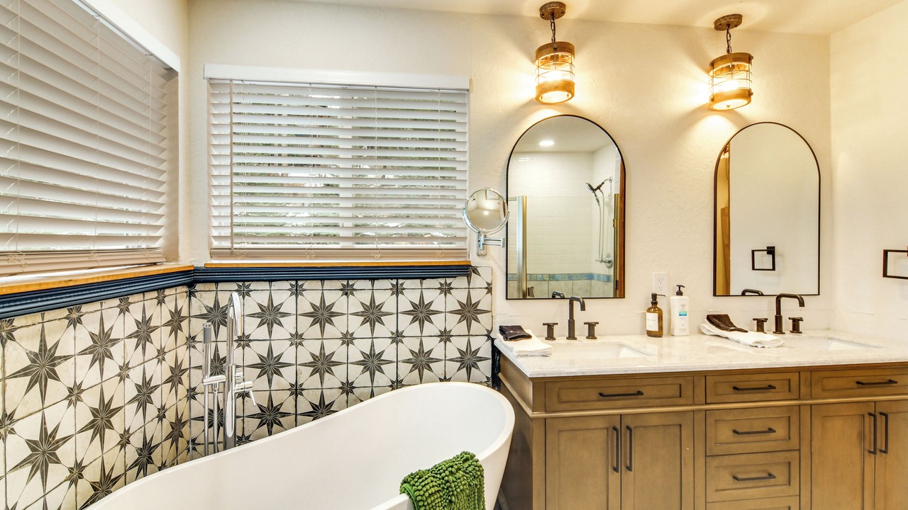 Photo of Bathroom in Evergreen