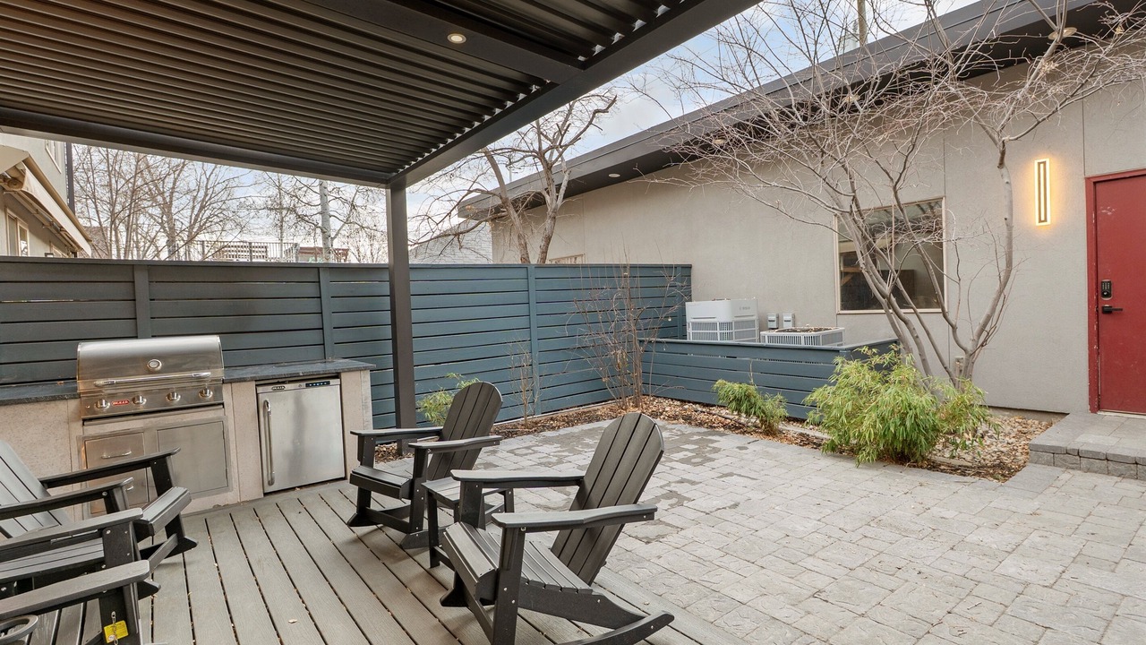 Photo of Patio Balcony in Sloan Lake