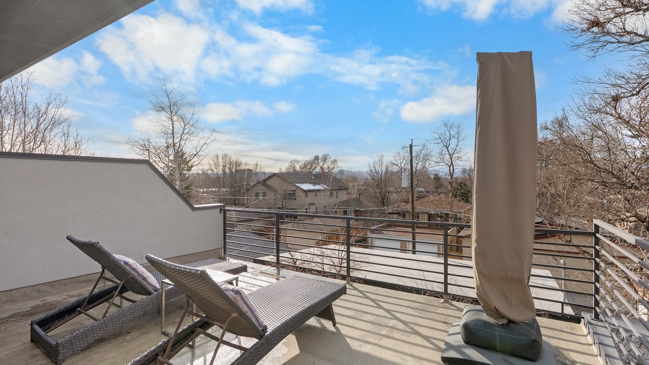 Photo of Others in Sloan Lake