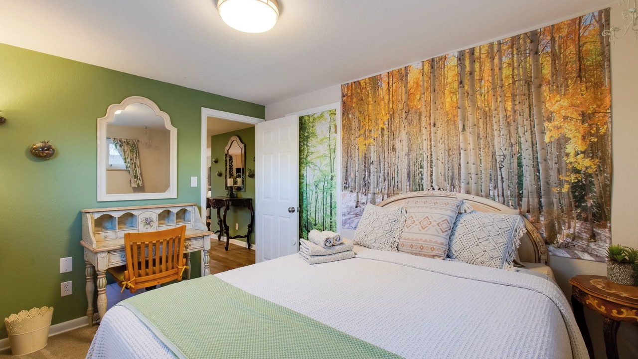 Photo of Bedroom in Lamar Heights Area