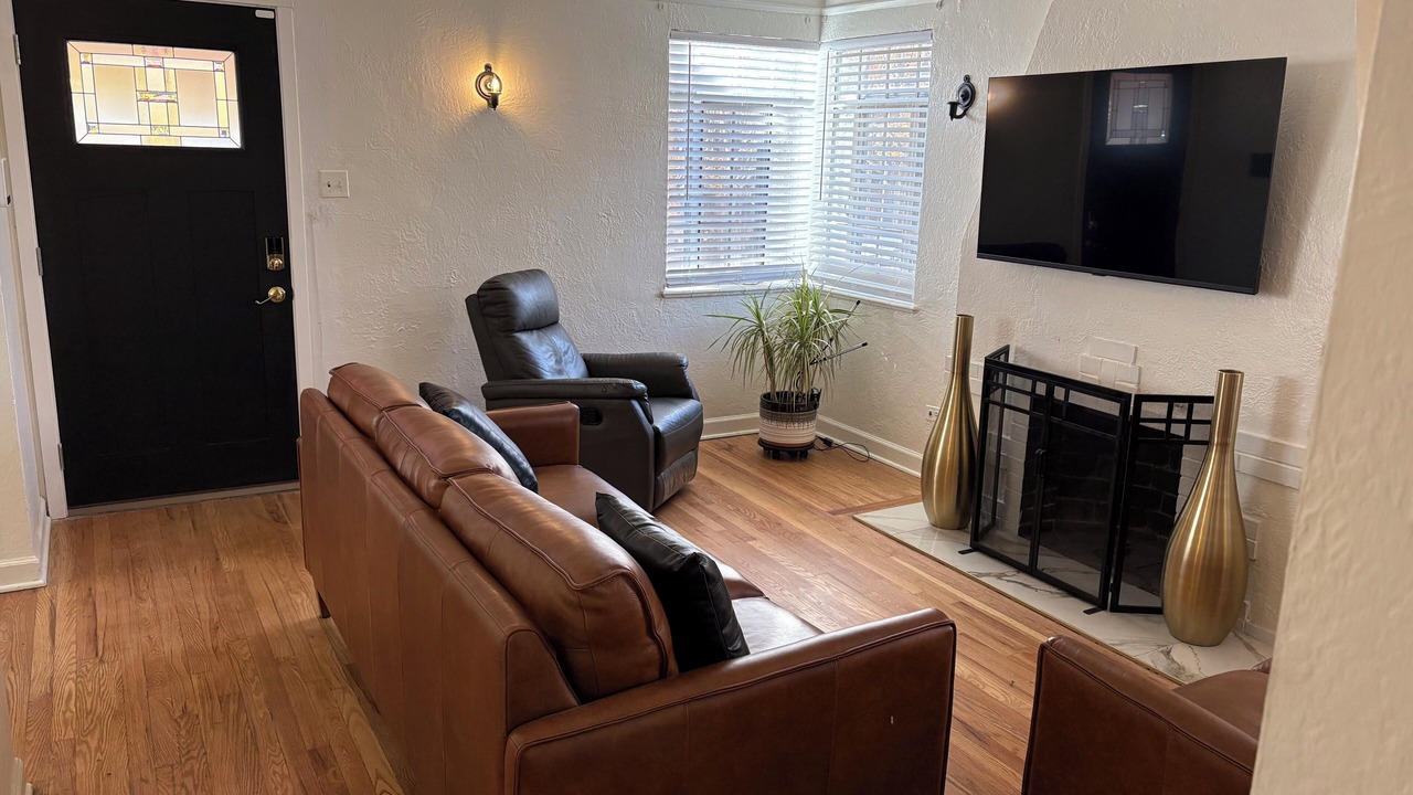 Photo of Livingroom in City Park West