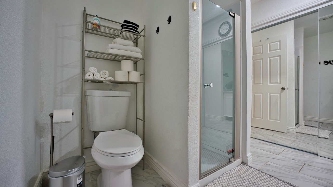 Photo of Bathroom in Montbello