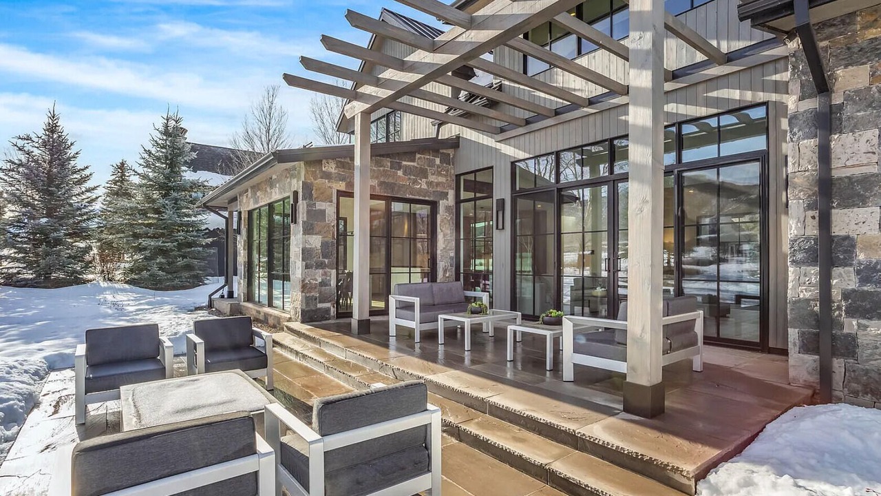 Photo of Patio Balcony in Aspen Glen