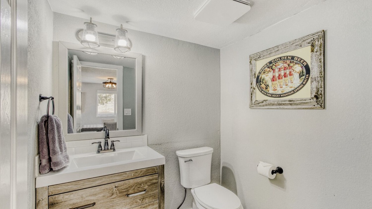 Photo of Bathroom in Black Hawk