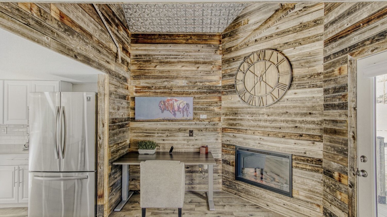Photo of Livingroom in Black Hawk