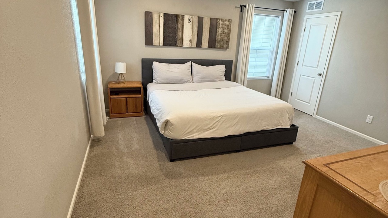 Photo of Bedroom in Aurora