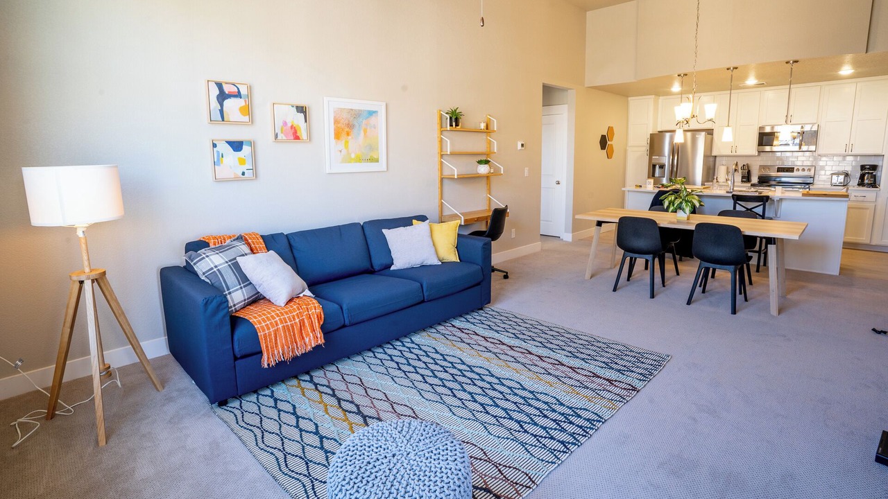 Photo of Livingroom in Centerra