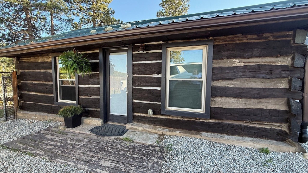 Photo of Outdoor in Pine