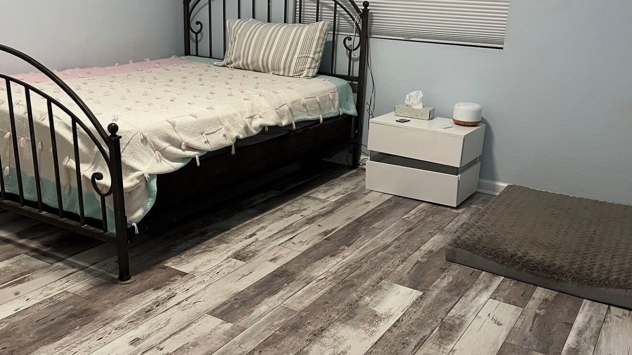 Photo of Bedroom in Columbine Valley