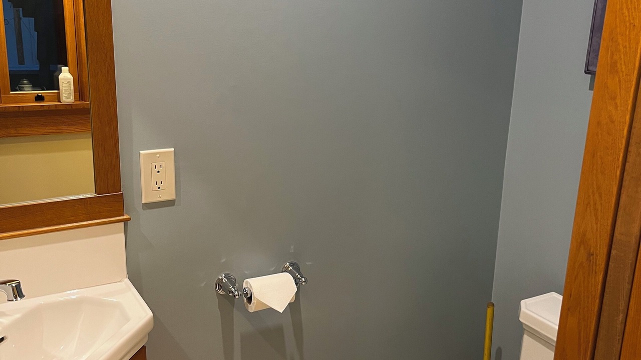 Photo of Bathroom in South Park Hill