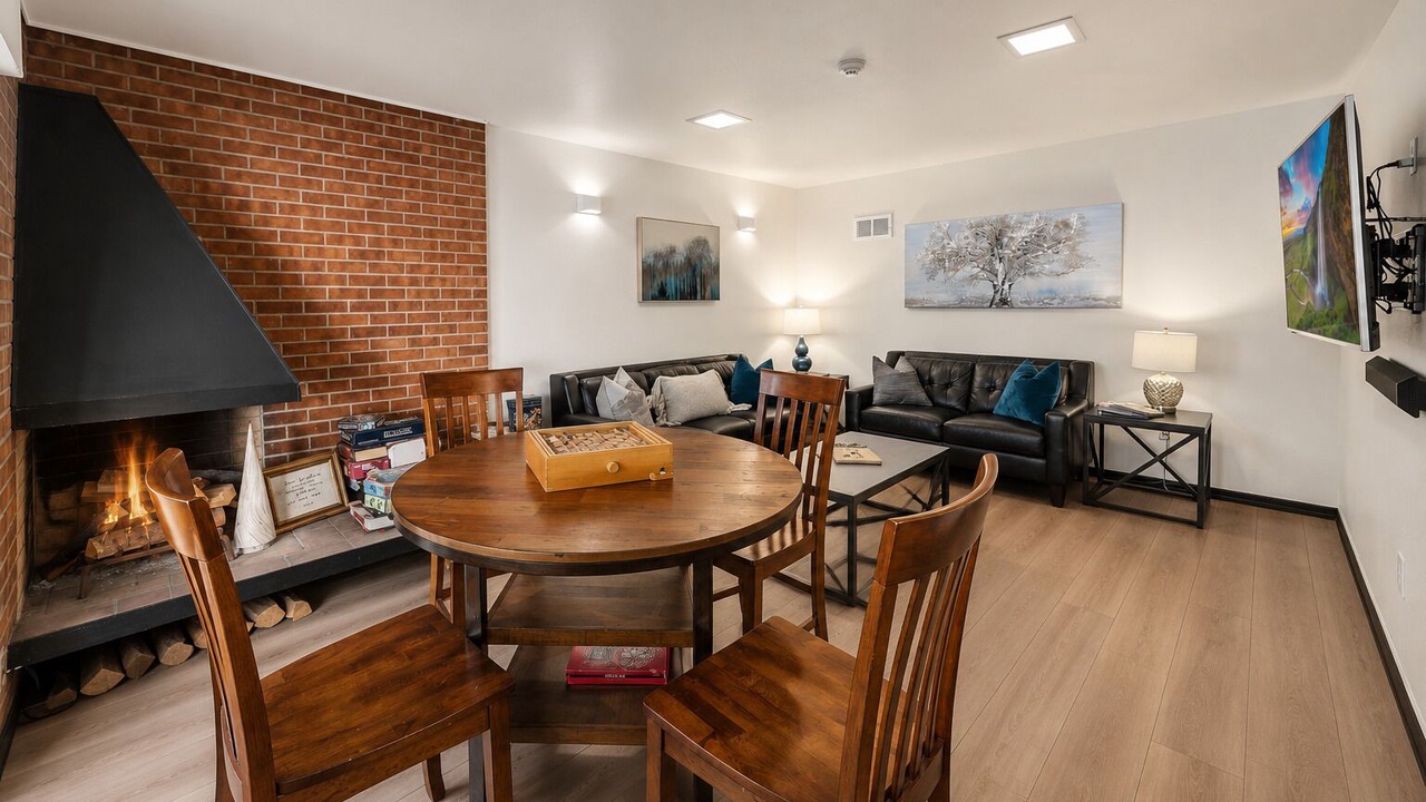 Photo of Livingroom in University Park