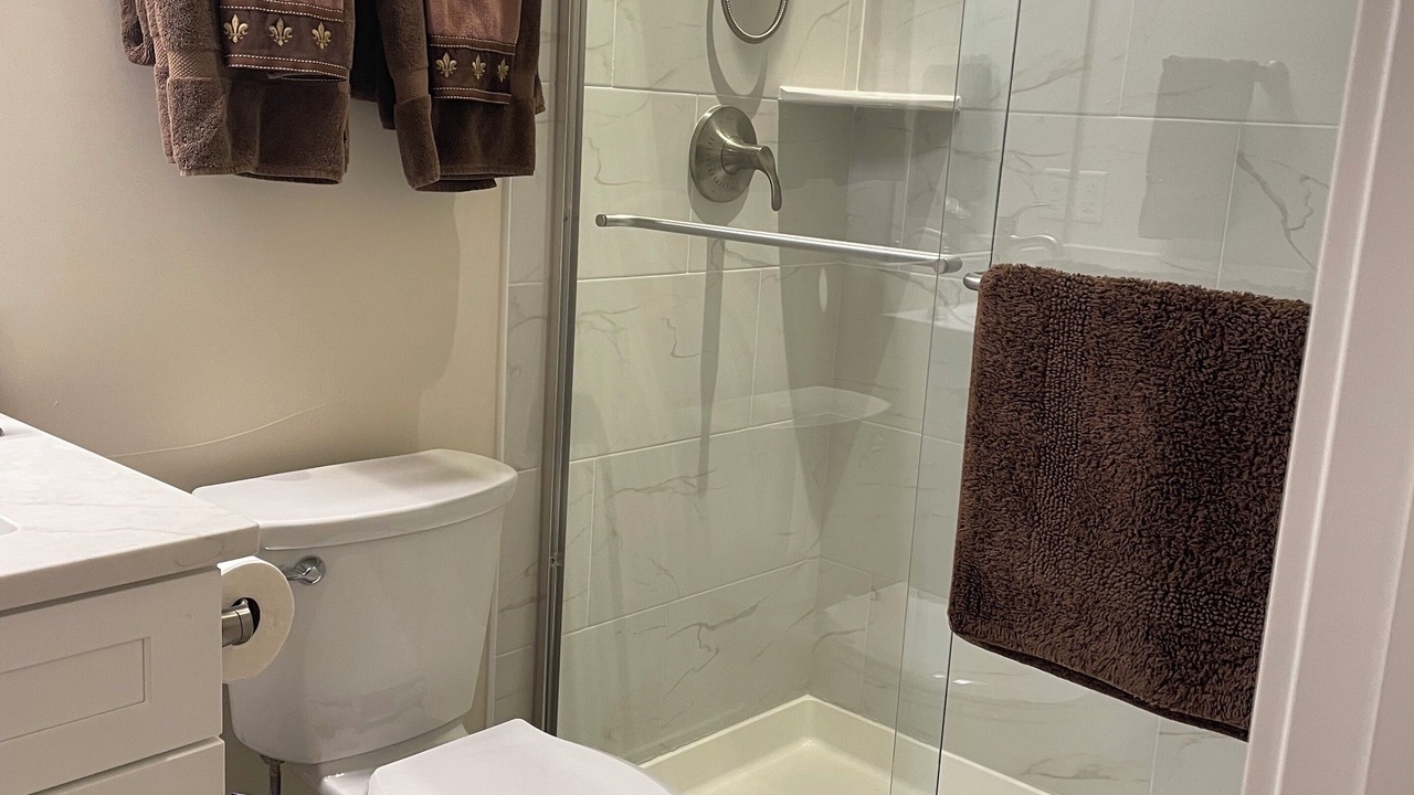 Photo of Bathroom in Congress Park