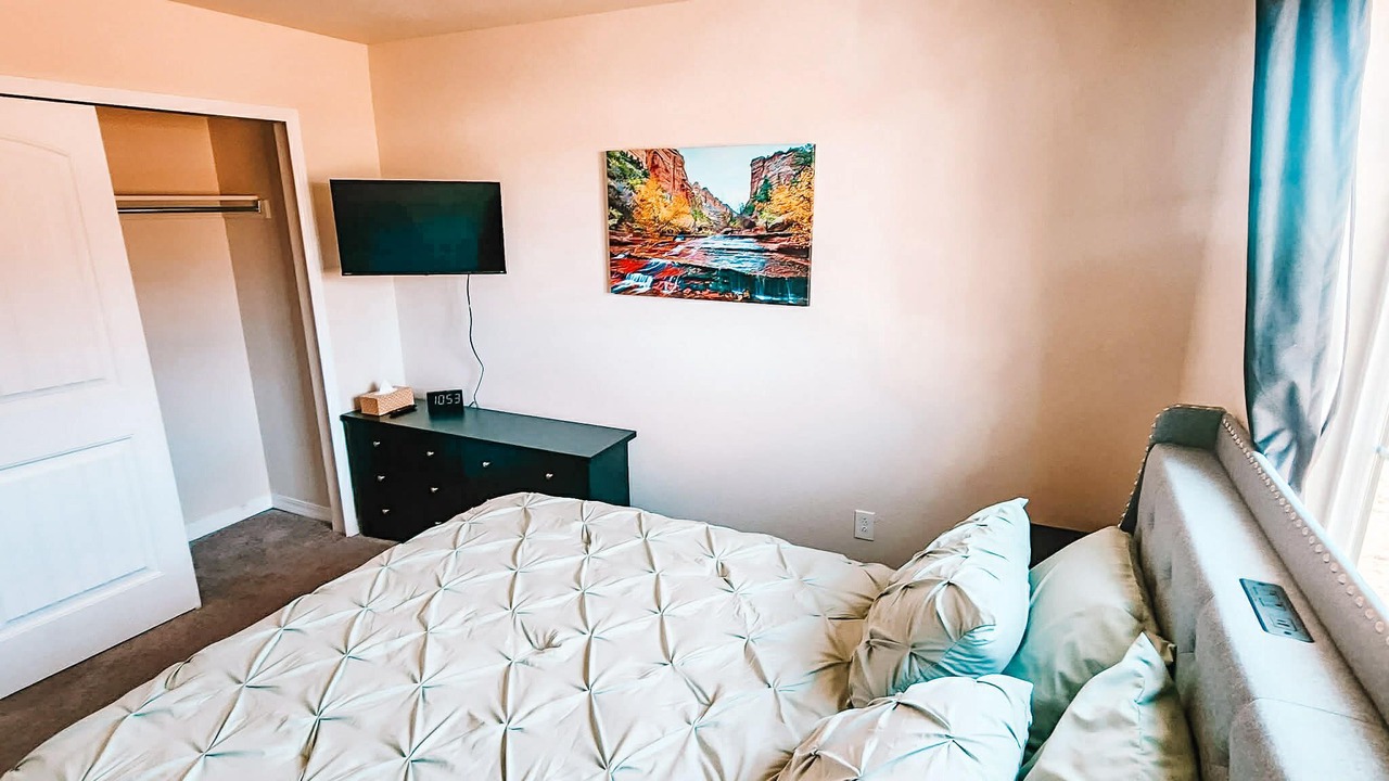 Photo of Bedroom in Colorado Springs