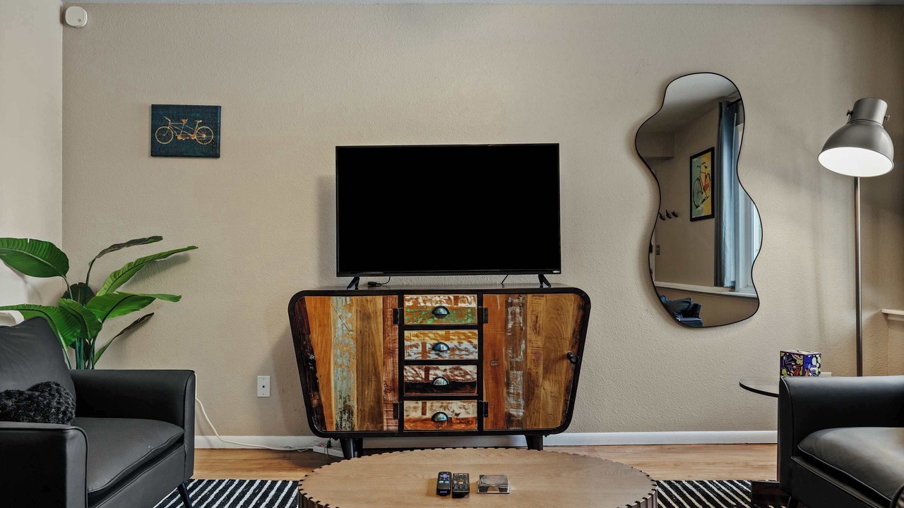 Photo of Livingroom in Martinez Park