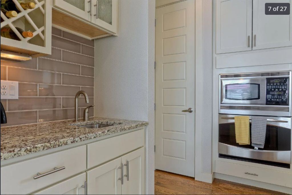 Photo of Kitchen in Hale