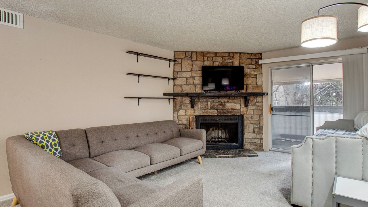 Photo of Bedroom in Aurora Highlands