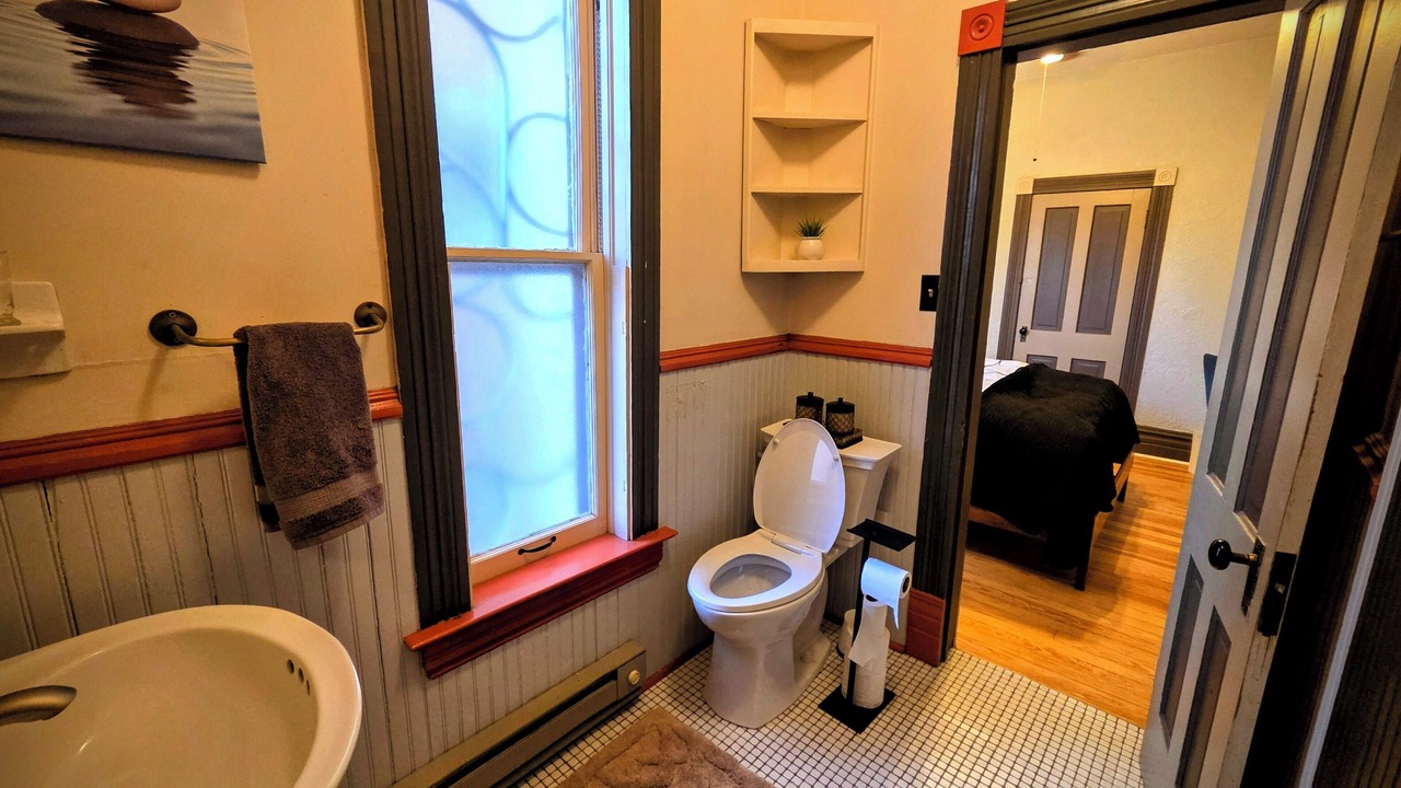 Photo of Bathroom in City Park West