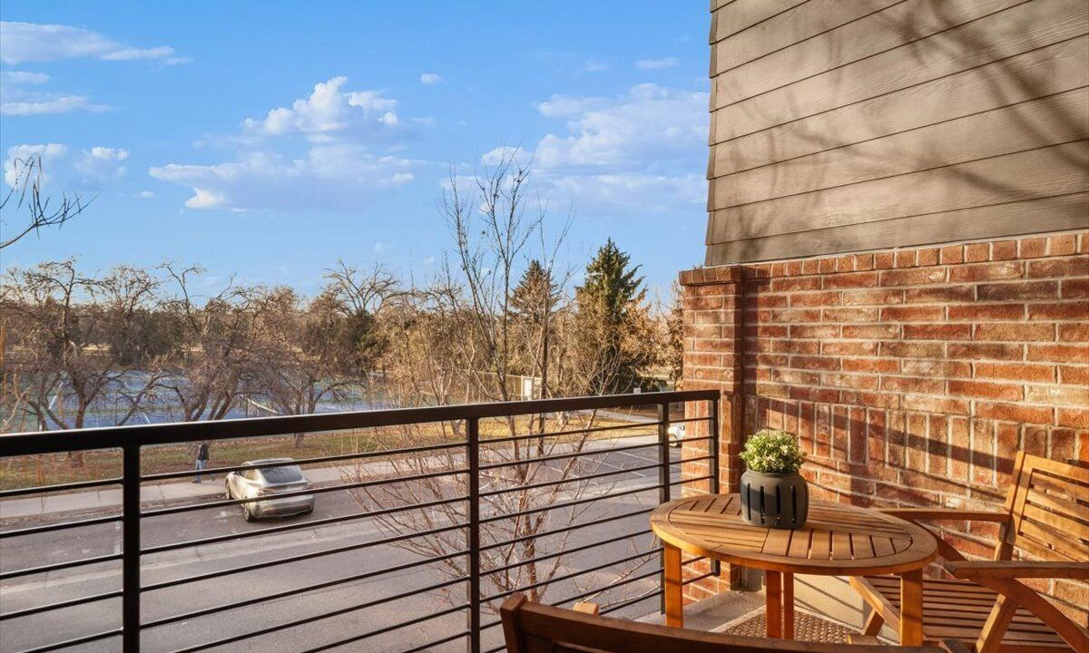 Photo of Patio Balcony in Hilltop