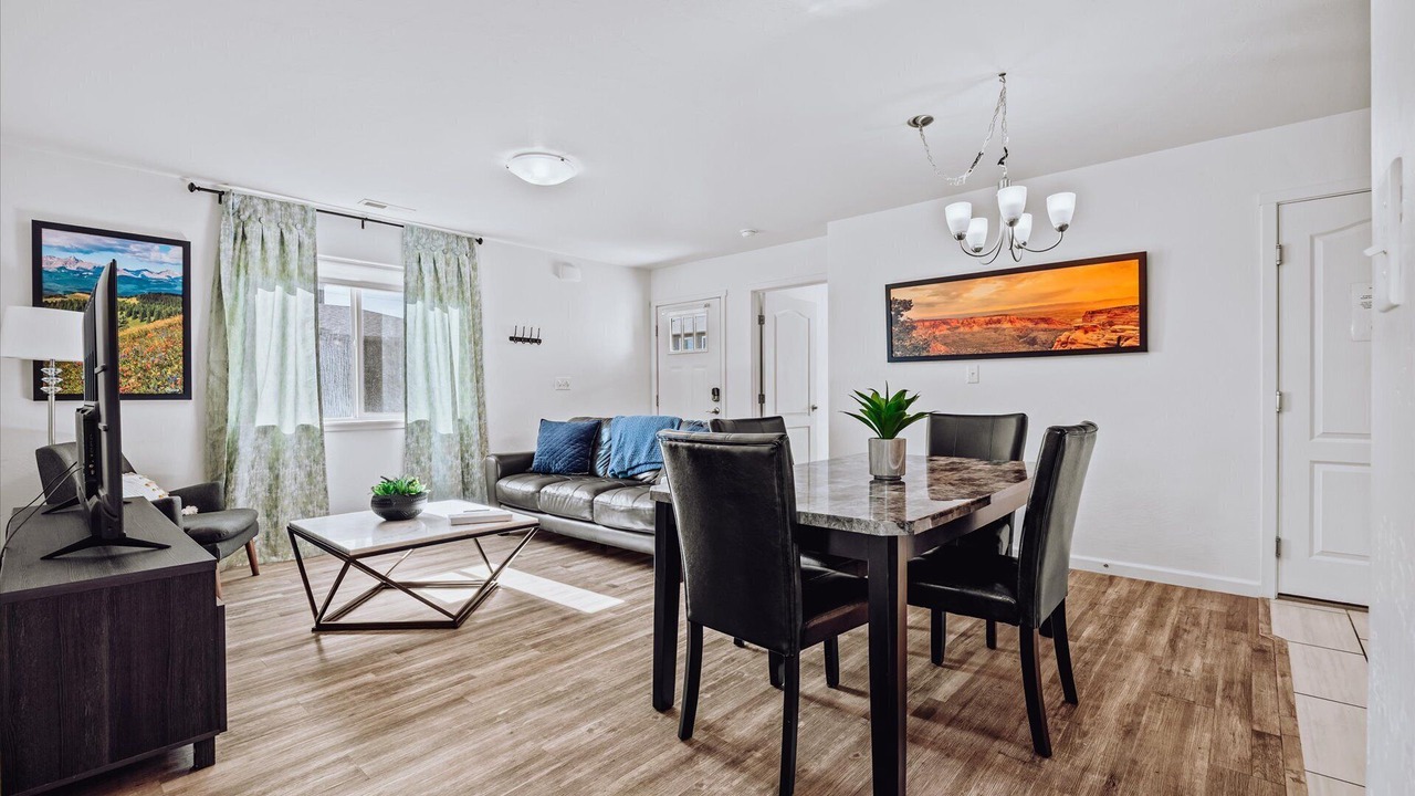 Photo of Livingroom in Grand Junction