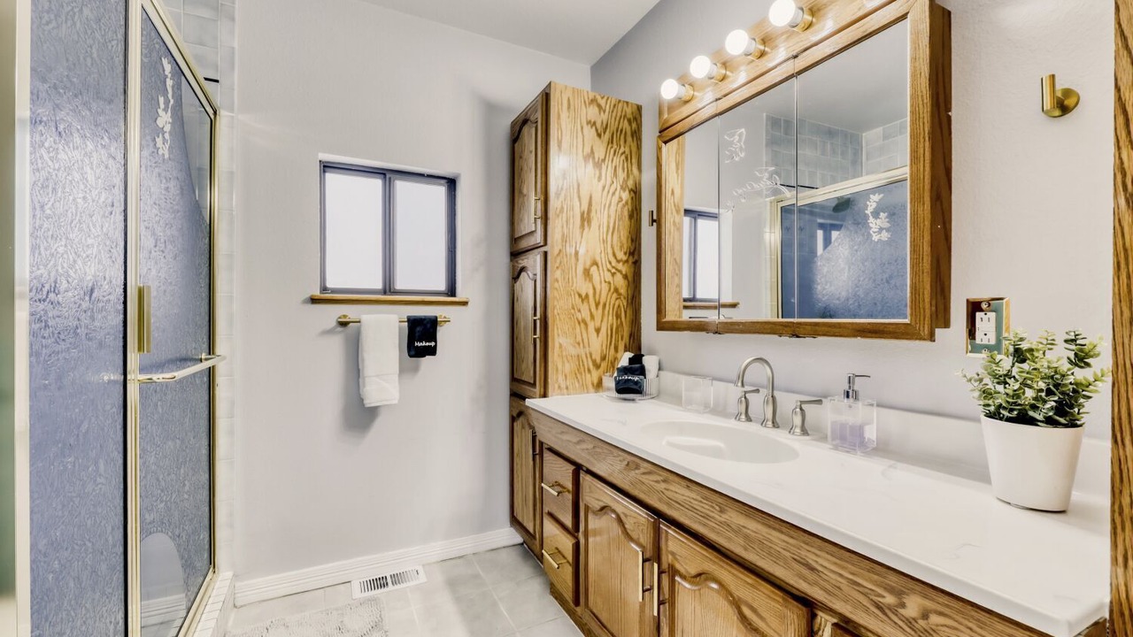 Photo of Bathroom in Aurora Hills