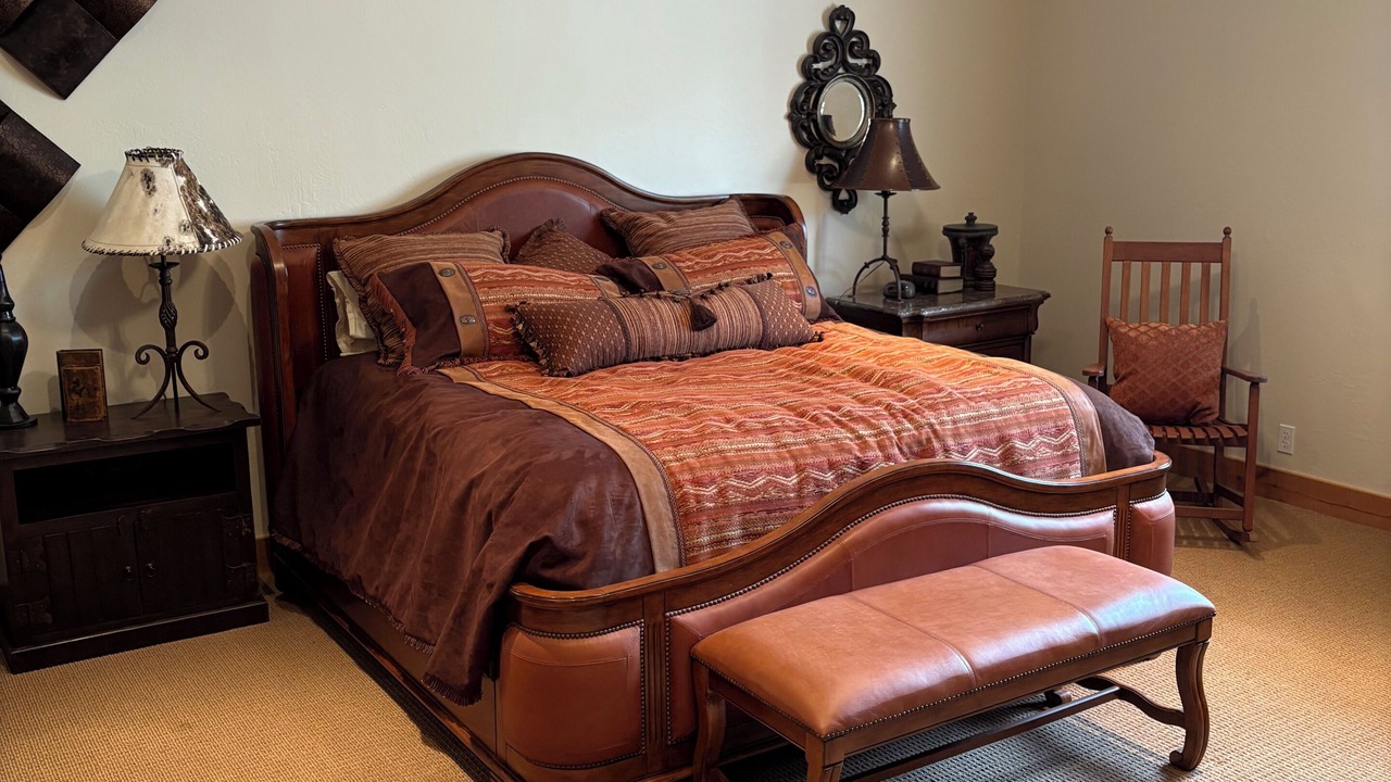 Photo of Bedroom in Whitepine