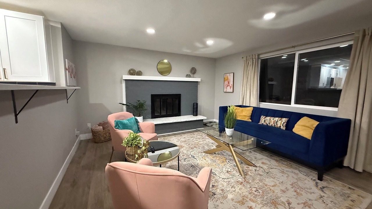 Photo of Livingroom in Scenic Heights
