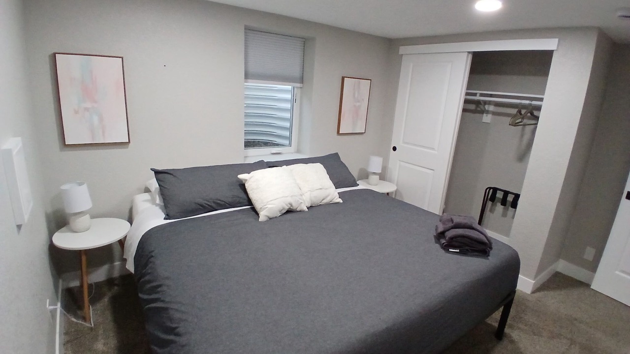 Photo of Bedroom in Scenic Heights