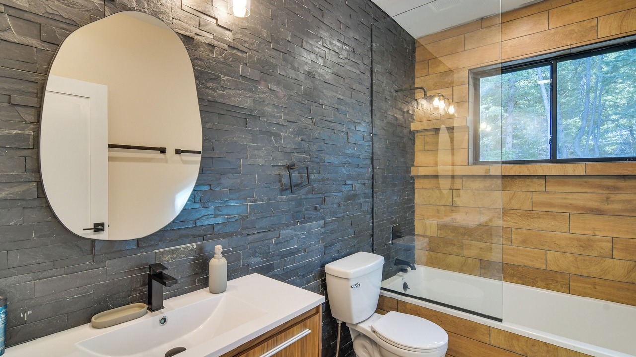 Photo of Bathroom in Evergreen