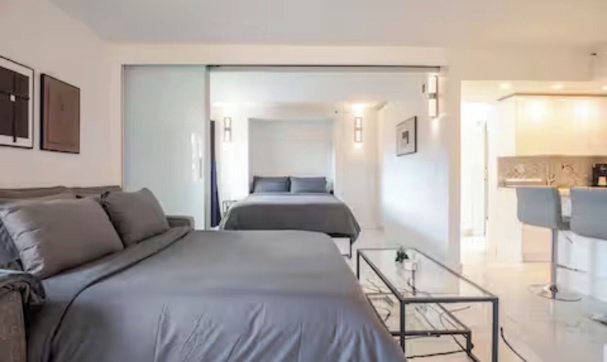 Photo of Bedroom in South Pointe