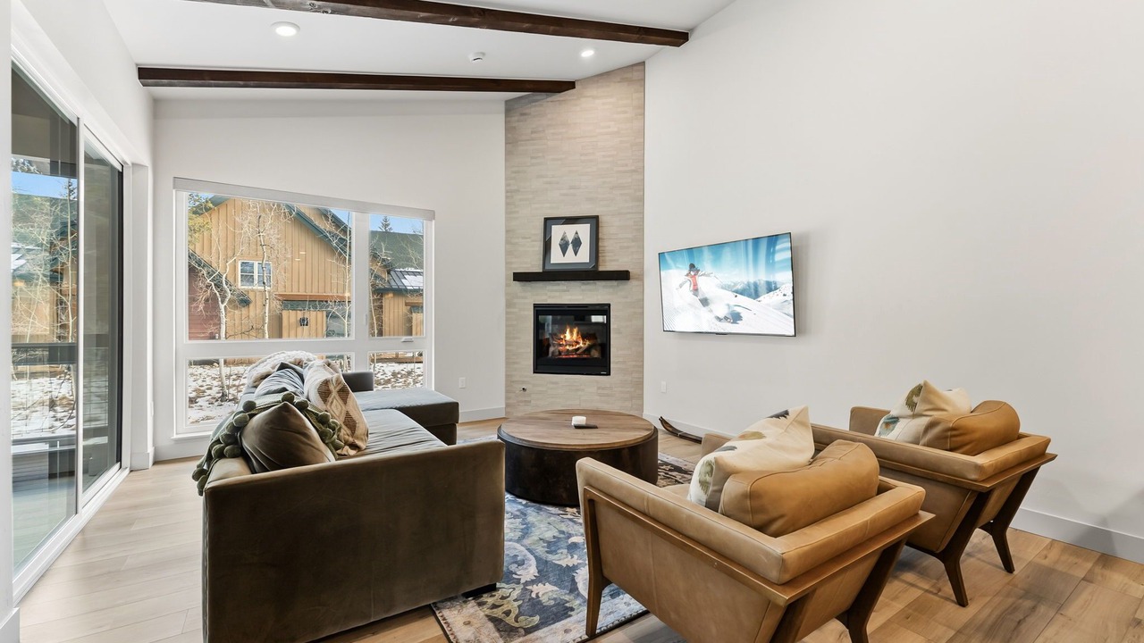 Photo of Livingroom in Keystone
