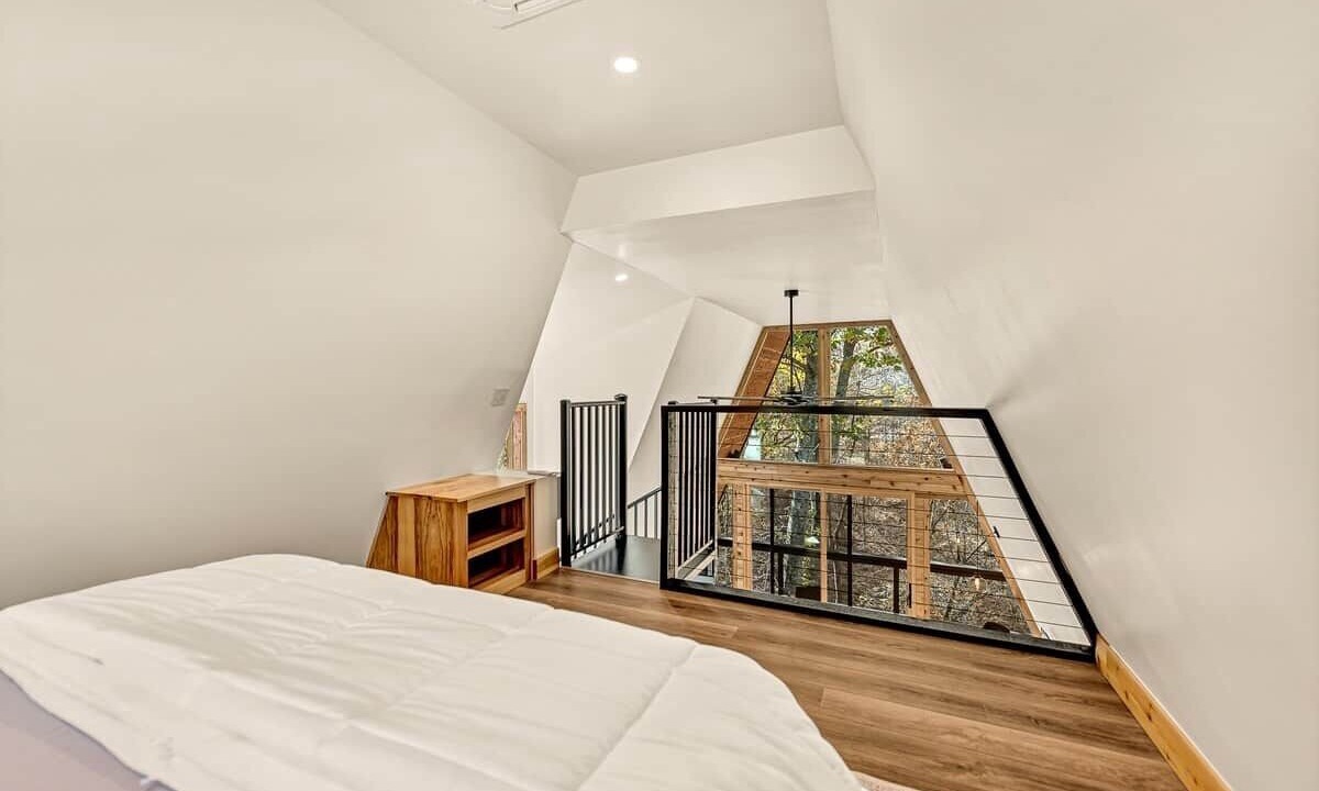 Photo of Bedroom in Rogers