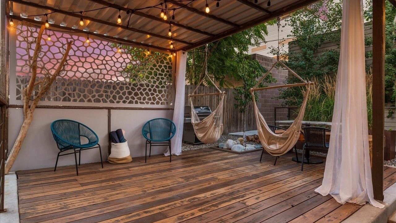Photo of Outdoor in Sunnyside